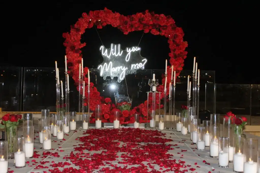 הצעת נישואין בלילה בירושלים